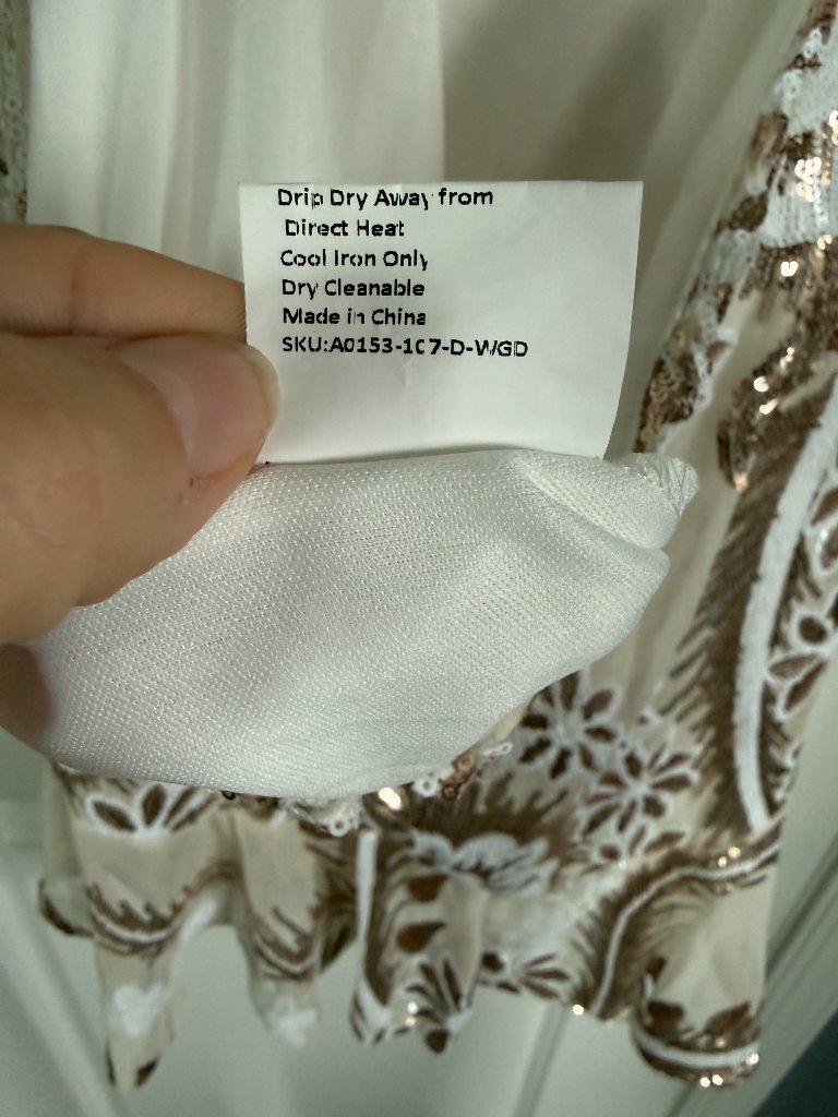 Nwt All That Glitters Sequin Mini Dress White Gold Xl Ran Small (Fits Like Am/L) — image 6 of 8